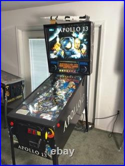 Apollo 13 Pinball Machine With Topper