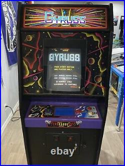 Arcade machine 1983 konami Gyruss, Wow
