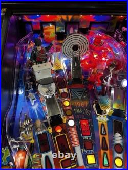 Austin Powers Pinball Machine A Beauty Stunning Plays Great Super Duper Nice Austin Powers Pinball Machine A Beauty Stunning Plays Great Super Duper Nice