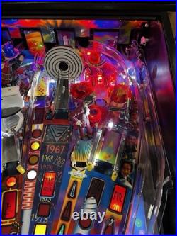 Austin Powers Pinball Machine A Beauty Stunning Plays Great Super Duper Nice Austin Powers Pinball Machine A Beauty Stunning Plays Great Super Duper Nice