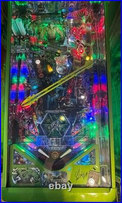 Avengers HULK Limited Pinball Machine Stern 1 Owner #199 of 250 Signed by LOU