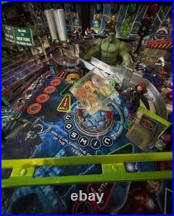 Avengers HULK Limited Pinball Machine Stern 1 Owner #199 of 250 Signed by LOU