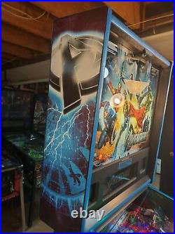Avengers Limited Edition Pinball Machine Only 250 Made! Excellent condition