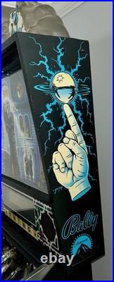 BALLY ADDAMS FAMILY PINBALL MACHINE BEAUTIFUL CONDITION LEDs