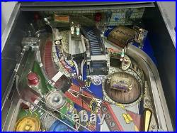 BALLY ADDAMS FAMILY PINBALL MACHINE BEAUTIFUL CONDITION LEDs