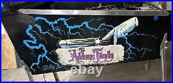 BALLY ADDAMS FAMILY PINBALL MACHINE EXCELLENT CONDITION LEDs