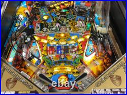 BALLY JUDGE DREDD PINBALL MACHINE GREAT CONDITION LEDs