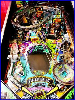 BALLY/Midway CREATURE From The BLACK LAGOON Pinball Machine Mike D Mod and LED's