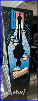 BALLY TWILIGHT ZONE PINBALL MACHINE EXCELLENT CONDITION LEDs