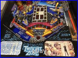 BALLY TWILIGHT ZONE PINBALL MACHINE EXCELLENT CONDITION LEDs