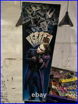 BATMAN The Dark Knight Stern Pinball Machine
