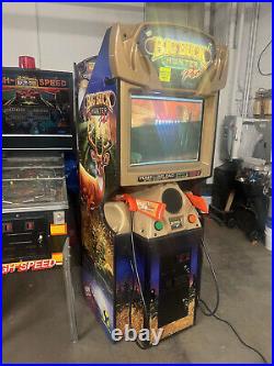 BIG BUCK HUNTER PRO ARCADE MACHINE by RAW THRILLS 2005 (Excellent) RARE