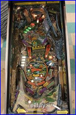 BLACKWATER 100 Pinball Machine Bally 1988 Looks Great