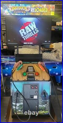 BUCK HUNTER RELOADED ARCADE MACHINE by RAW THRILLS (Monitor Included)
