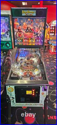 BUGS BUNNY'S BIRTHDAY BALL Pinball Machine Bally 1990 2112