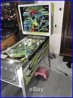 Bally Capersville pinball machine Full Chrome, New Backglass, and more