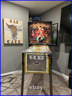 Bally Eight Ball Deluxe Original Pinball Machine Arcade Game 1981