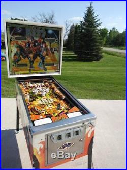 Bally KISS Pinball Machine, Nice, New parts, Clean, Plays great. EZ SHIPPING