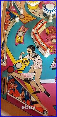 Beatniks Pinball Machine (Chicago Coin) 1967 RESTORED