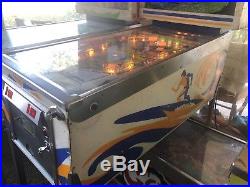 Beautiful Vintage 1976 Gottlieb Surf Champ 4-Player Pinball Machine NICE