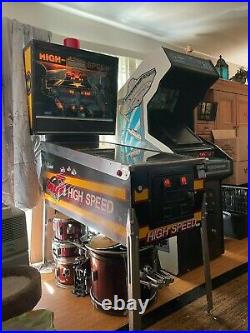 Beautifully restored! High Speed 1986 Williams pinball machine! Works great