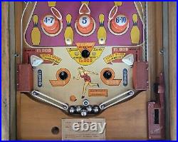 Bowling League Flipperless (Pinball) Machine (Gottlieb) 1947 RESTORED