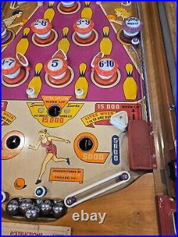 Bowling League Flipperless (Pinball) Machine (Gottlieb) 1947 RESTORED