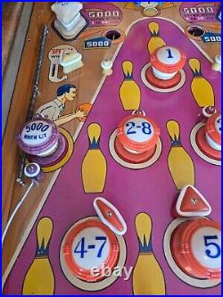 Bowling League Flipperless (Pinball) Machine (Gottlieb) 1947 RESTORED