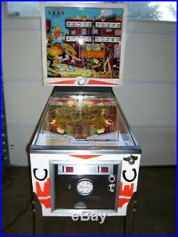 Bronco Pinball Machine By Gottlieb