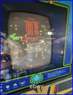 CENTIPEDE ARCADE MACHINE by ATARI 1980 (Excellent Condition) RARE