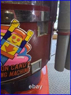 COTTON CANDY COIN OP VENDING MACHINE by TARGET INT. Robbie The Robot RARE