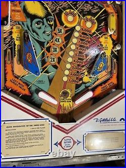 Close Encounters of the Third Kind Pinball Machine (Gottlieb) 1978