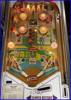 Cross Town Pinball Machine Professionall Techs Serviced 1966 Gottlieb