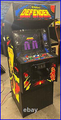 DEFENDER ARCADE MACHINE by WILLIAMS 1981 (Excellent Condition) RARE