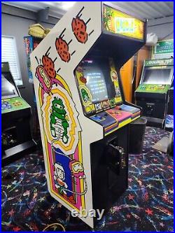 DIG DUG ARCADE MACHINE by ATARI Original 1982