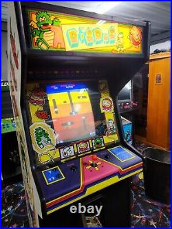 DIG DUG ARCADE MACHINE by ATARI Original 1982