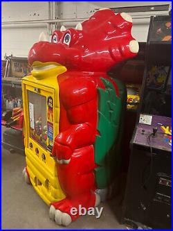 DINOSAUR VENDING MACHINE (Excellent Condition) RARE