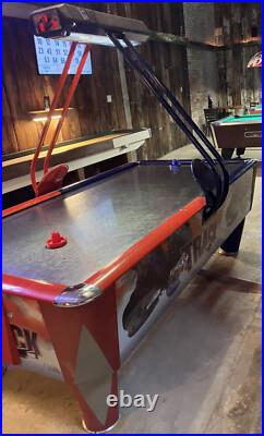 DYNAMO AIR HOCKEY MACHINE (Excellent Condition) RARE DYNAMO AIR HOCKEY MACHINE (Excellent Condition) RARE