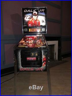 Dale Jr Nascar Pinball Arcade Machine by Stern HUO