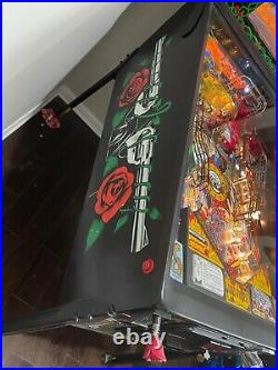 Data East Guns N Roses Pinball Machine Signed By Band Memebrs