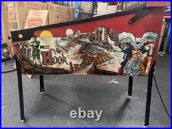 Data East Hook Pinball Machine Fully Refurbished Plays Great Robin Williams Data East Hook Pinball Machine Fully Refurbished Plays Great Robin Williams