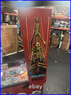 Data East Hook Pinball Machine Fully Refurbished Plays Great Robin Williams Data East Hook Pinball Machine Fully Refurbished Plays Great Robin Williams