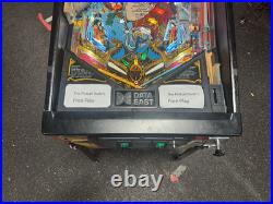 Data East Hook Pinball Machine Fully Refurbished Plays Great Robin Williams Data East Hook Pinball Machine Fully Refurbished Plays Great Robin Williams
