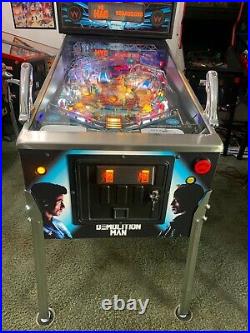 Demolition Man Pinball Beautifully Restored