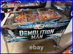 Demolition Man Pinball Machine