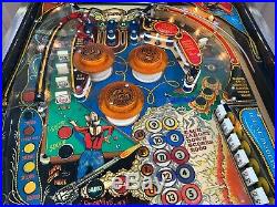 Eight Ball Deluxe Pinball Machine By Bally Collectible Billiards Themed Arcade