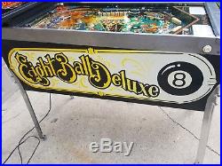 Eight ball Deluxe Pinball machine Nice! Will ship