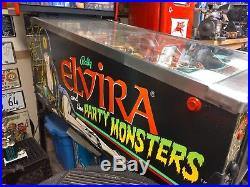 Elvira and the Party Monsters Pinball Machine Excellent Condition Pickup Only