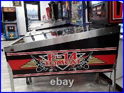 F-14 Tomcat Pinball Machine by Williams