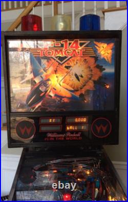 F-14 Tomcat Pinball machine! Beautiful restoration! Spectacular new Playfield